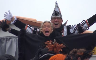 700 Jecke, 32 Zugnummern: Glees erlebt die Rückkehr seines Karnevalszuges